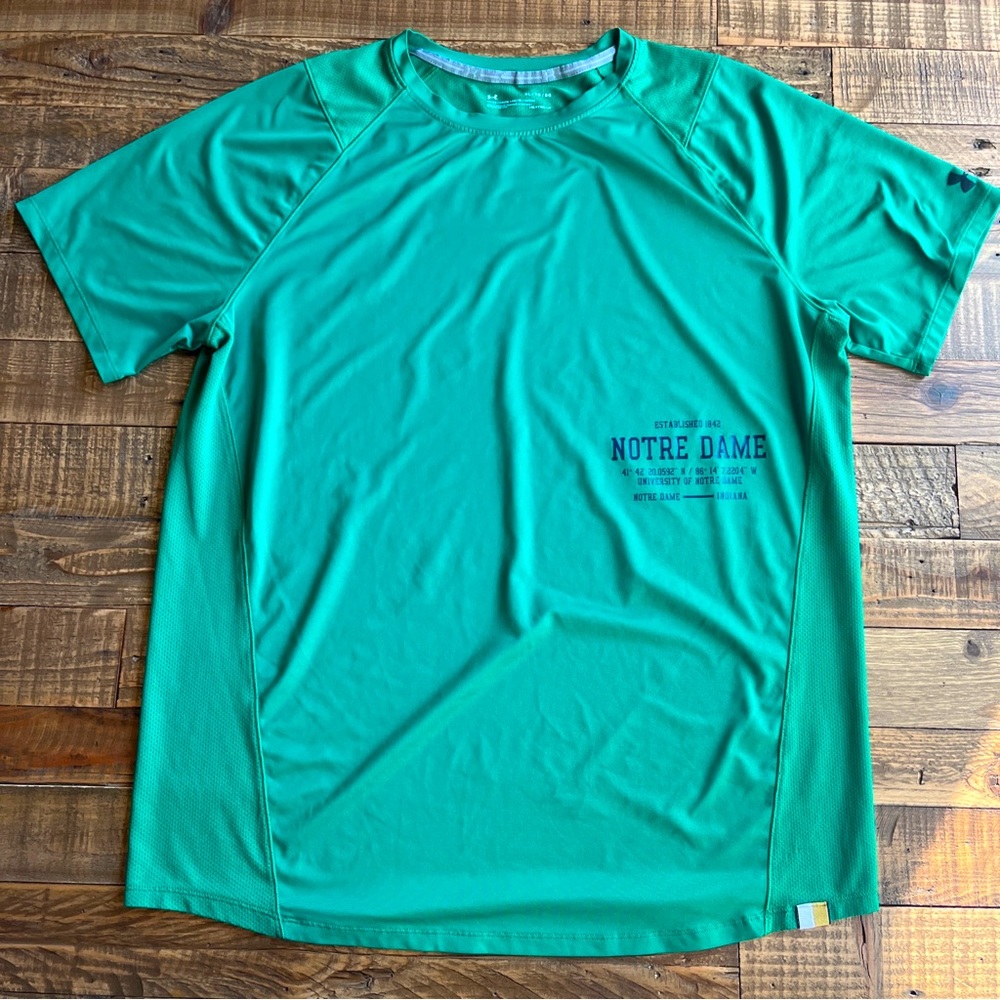 Mens Notre Dame Fighting Irish Under Armour Short Sleeve Shirt Green Size XL
